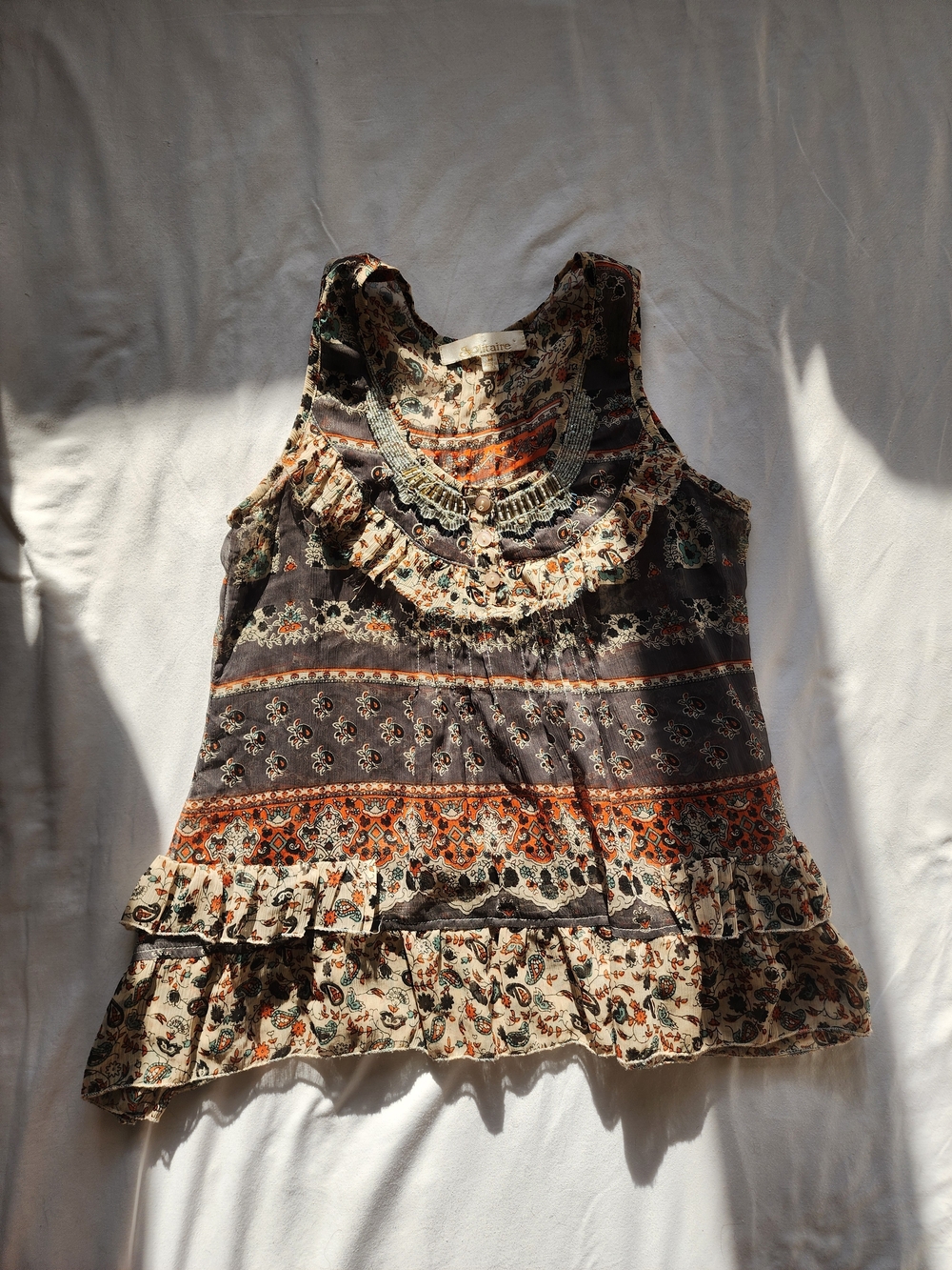 Solitaire Medium Grey Patterned Ruffled Sheer Top